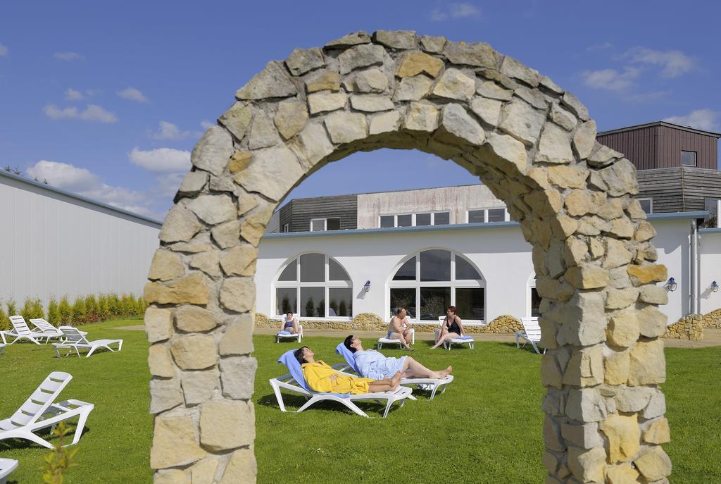 Wellnesshotel Harzer Land - Haus Gotha 塔勒 外观 照片