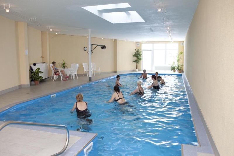 Wellnesshotel Harzer Land - Haus Gotha 塔勒 外观 照片
